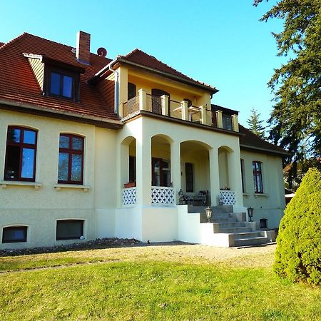 Ferienwohnung Villa Am Haussee Feldberger Seenlandschaft Buitenkant foto